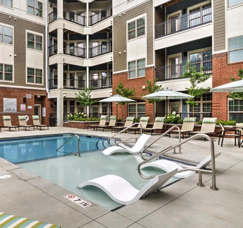 シャーロットUrban 1Br In Uptown Area With Gym And Balconyアパートメント エクステリア 写真