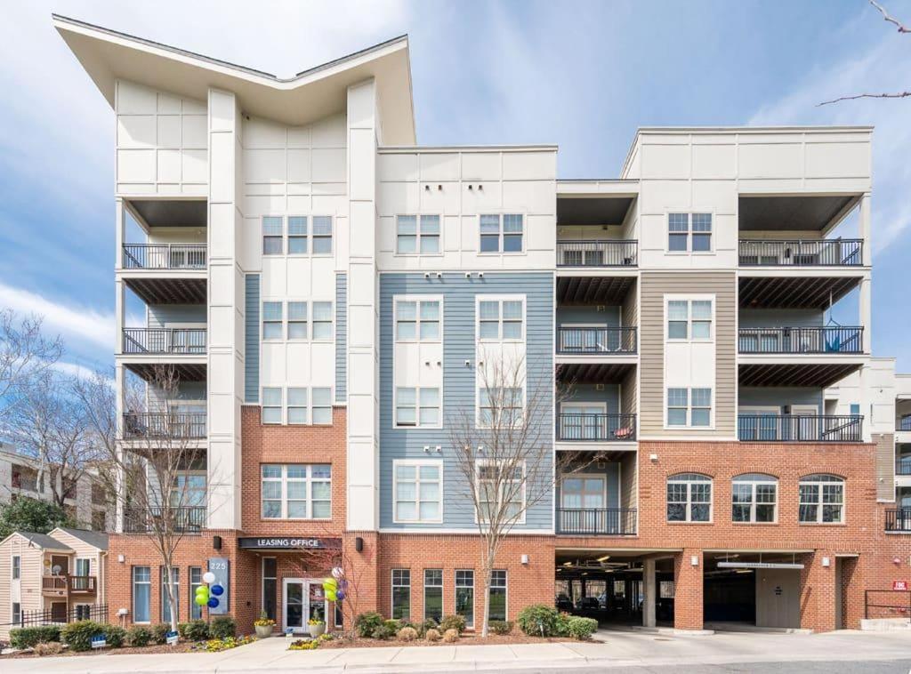 シャーロットUrban 1Br In Uptown Area With Gym And Balconyアパートメント エクステリア 写真